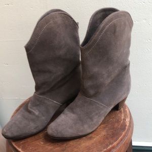 See by Chloe Kitten Heel boots